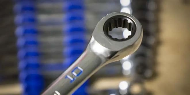 How Does A Ratchet Wrench Work